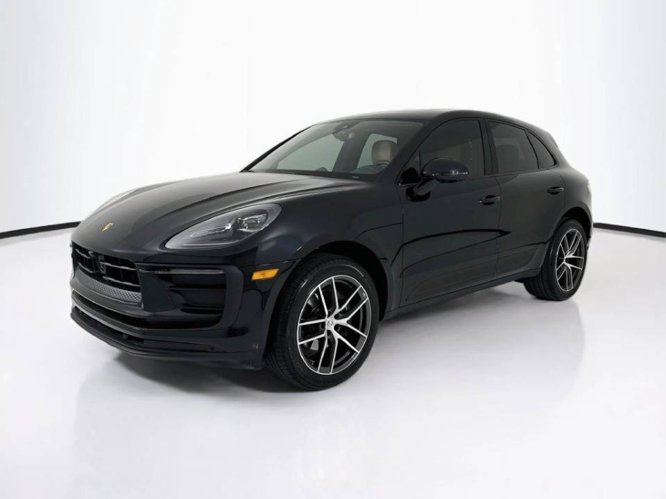 2026 Porsche Macan