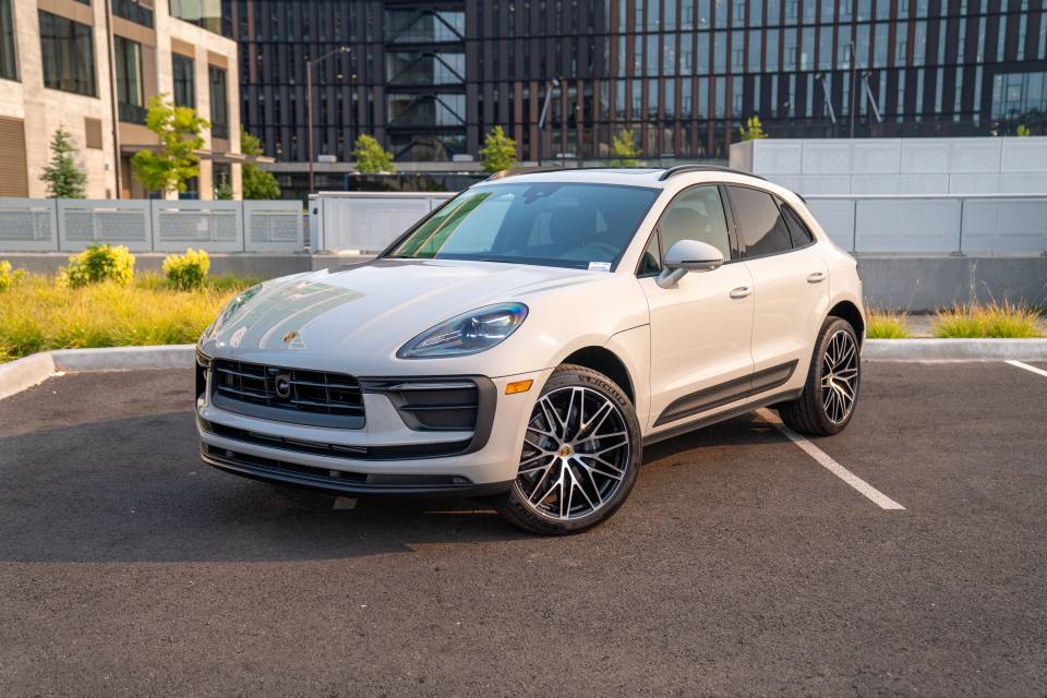 2026 Porsche Macan