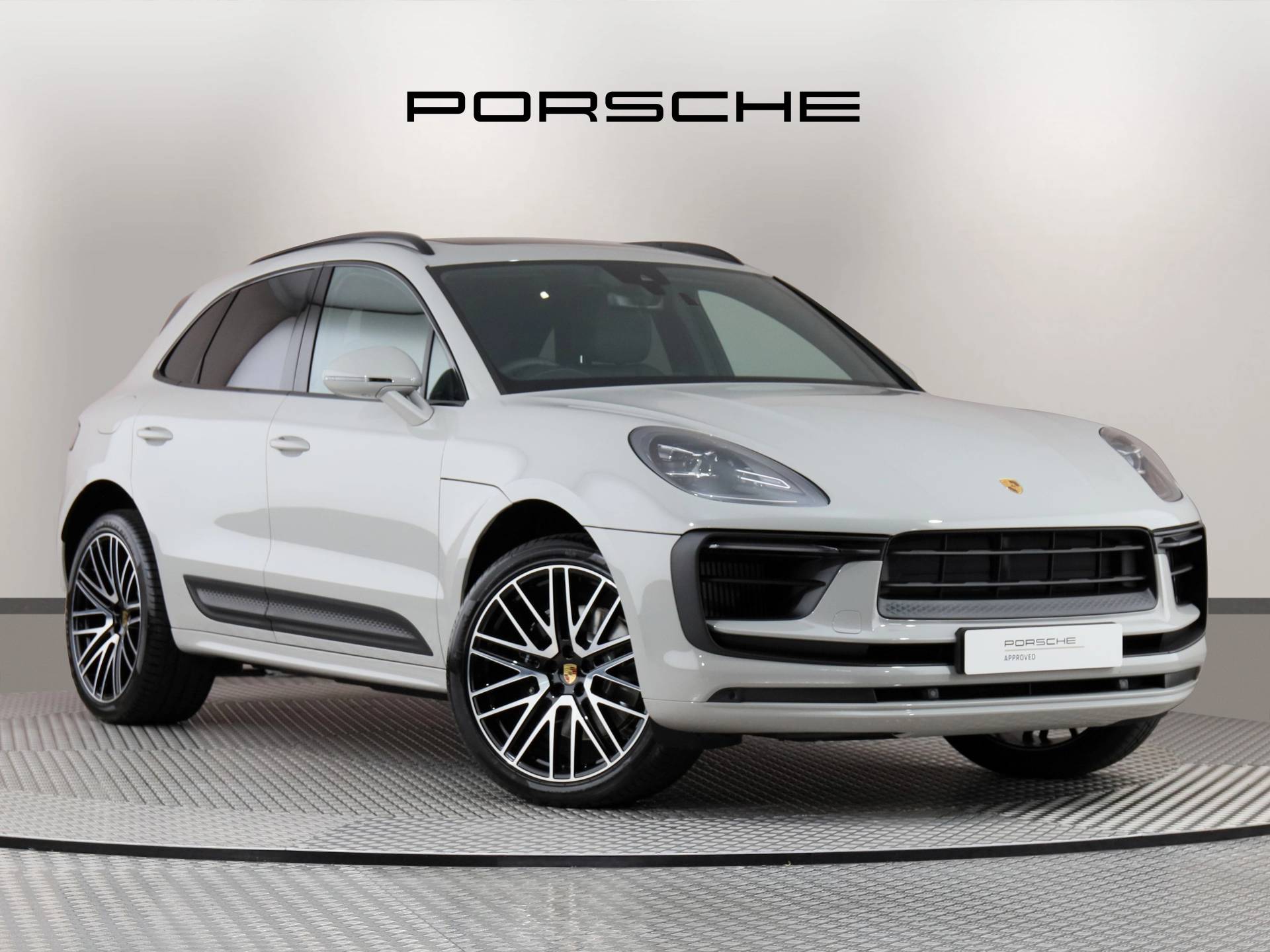 Macan S, photo 1 of 37
