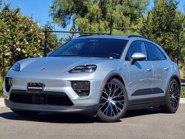 Used 2025 Porsche Macan Base with VIN WP1AD2XA8SL078669 for sale in Los Angeles, CA