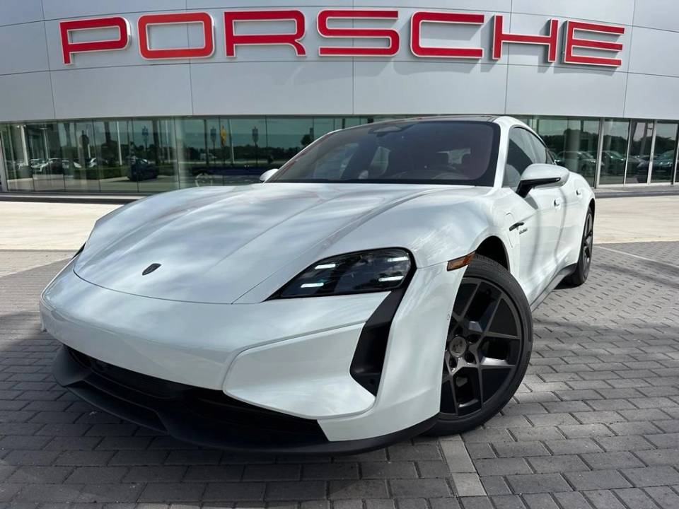 2026 Porsche Taycan
