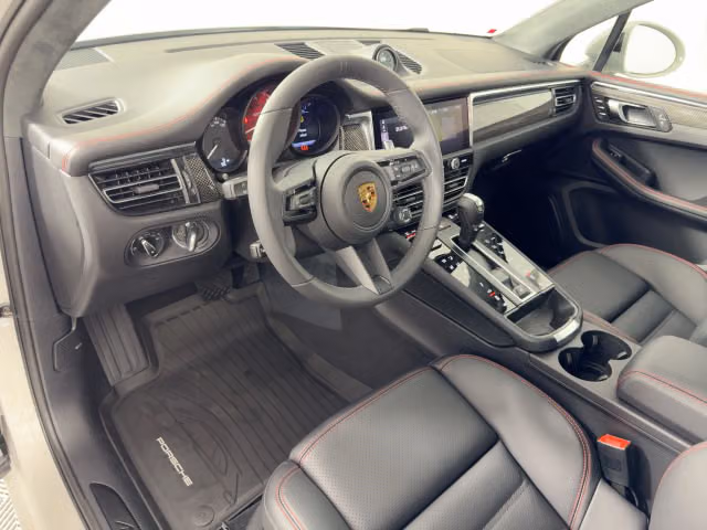 2026 Porsche Macan GTS - Photo 26