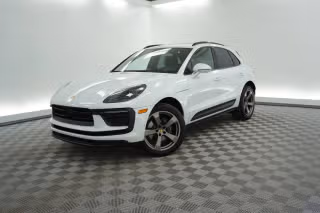 2025 Porsche Macan