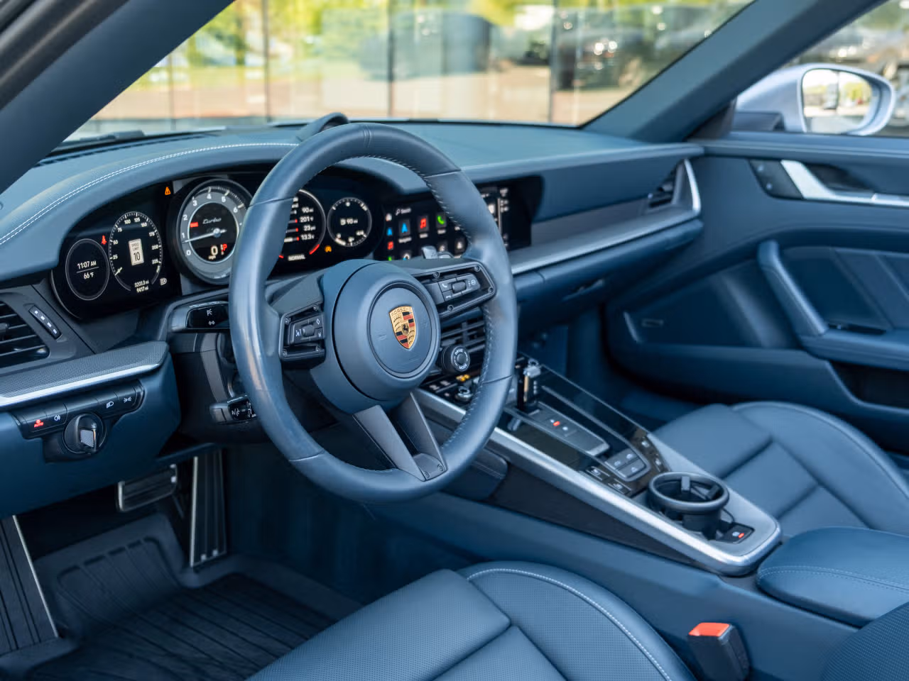 2022 Porsche 911 Turbo - Photo 28