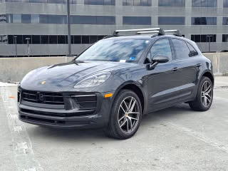 2025 Porsche Macan