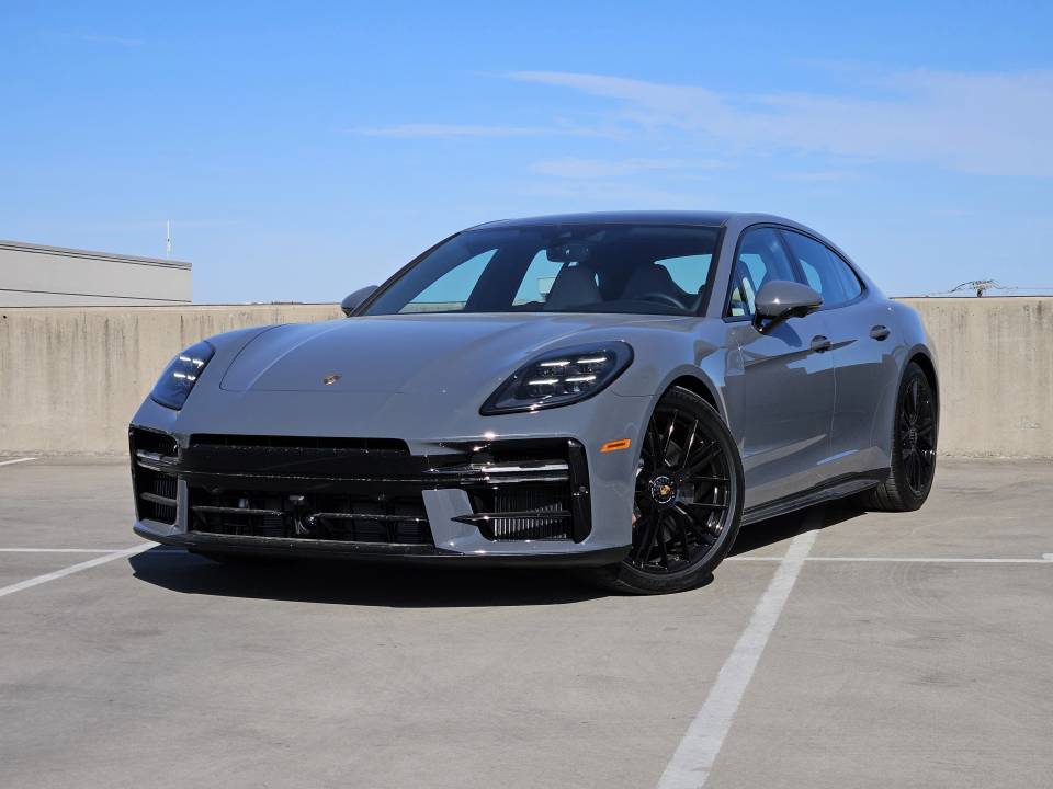 2026 Porsche Panamera