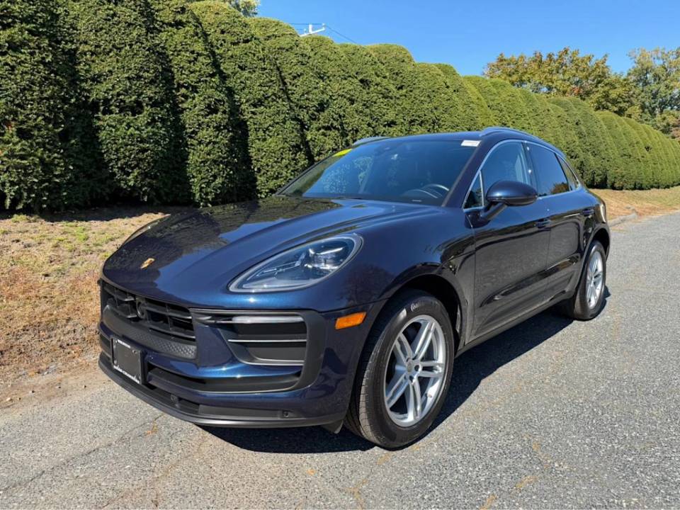 2023 Porsche Macan