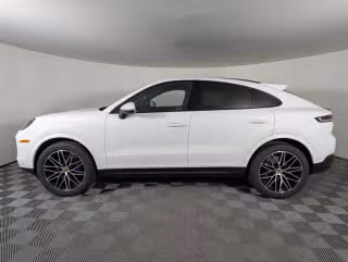 2026 Porsche Cayenne Coup Base - Photo 9