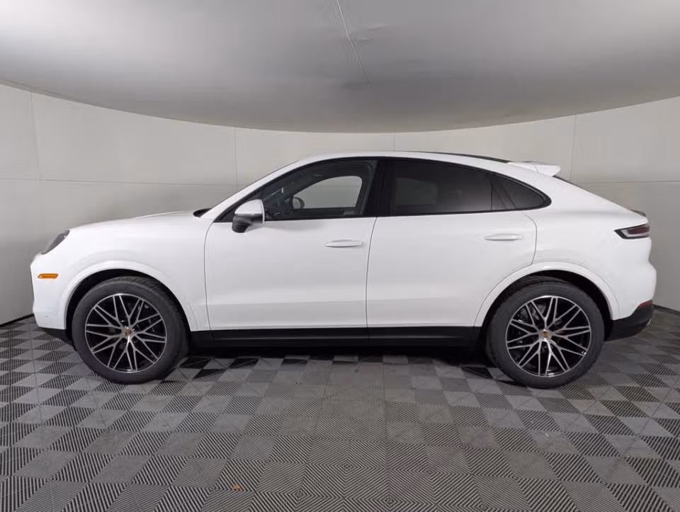 2026 Porsche Cayenne Coup Base - Photo 11