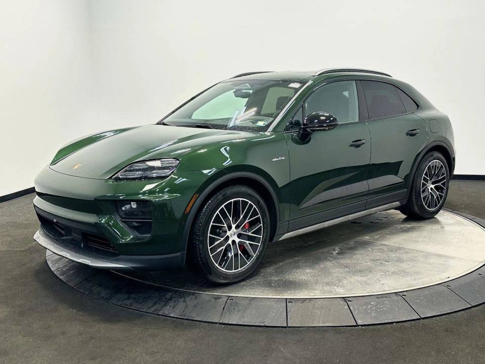 2025 Porsche Macan