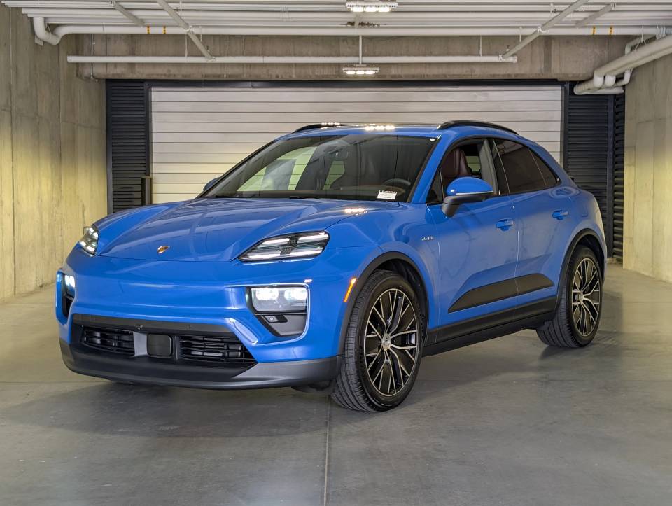 2026 Porsche Macan
