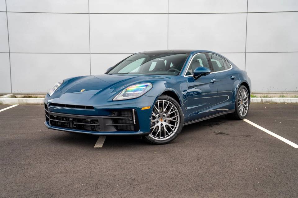 2026 Porsche Panamera