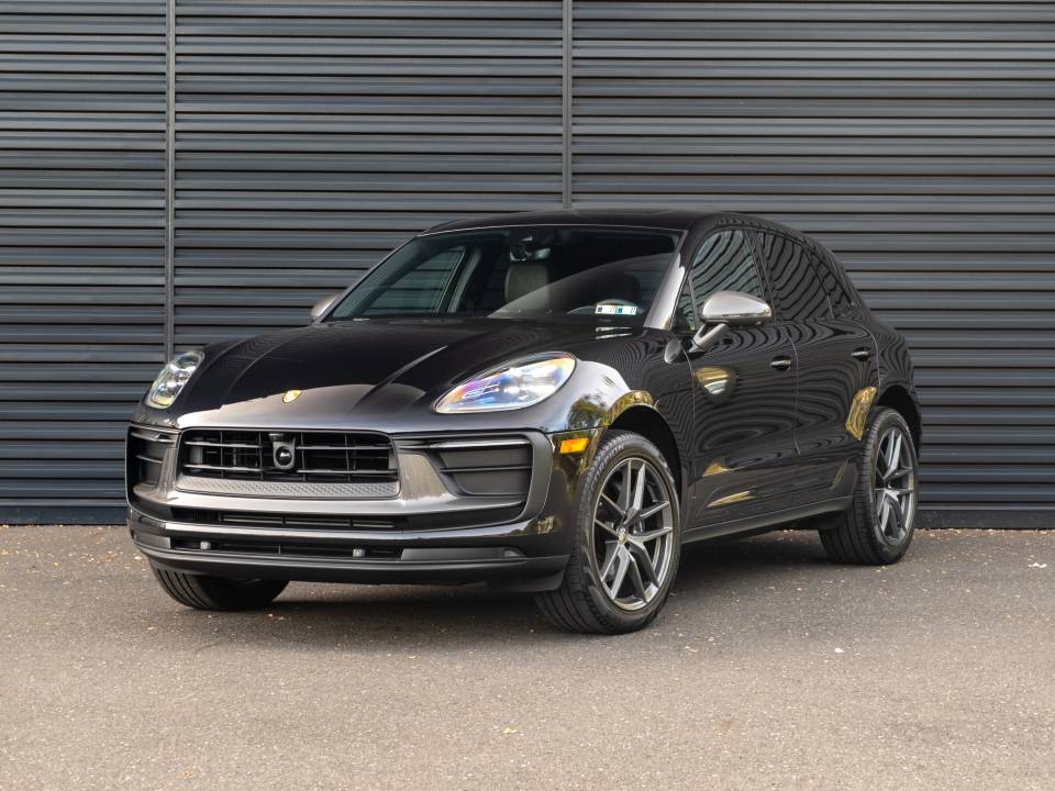 2026 Porsche Macan T