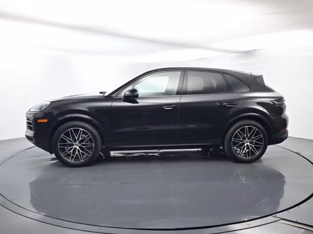 2025 Porsche Cayenne Base - Photo 10