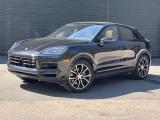 2026 Porsche Cayenne -'s photo