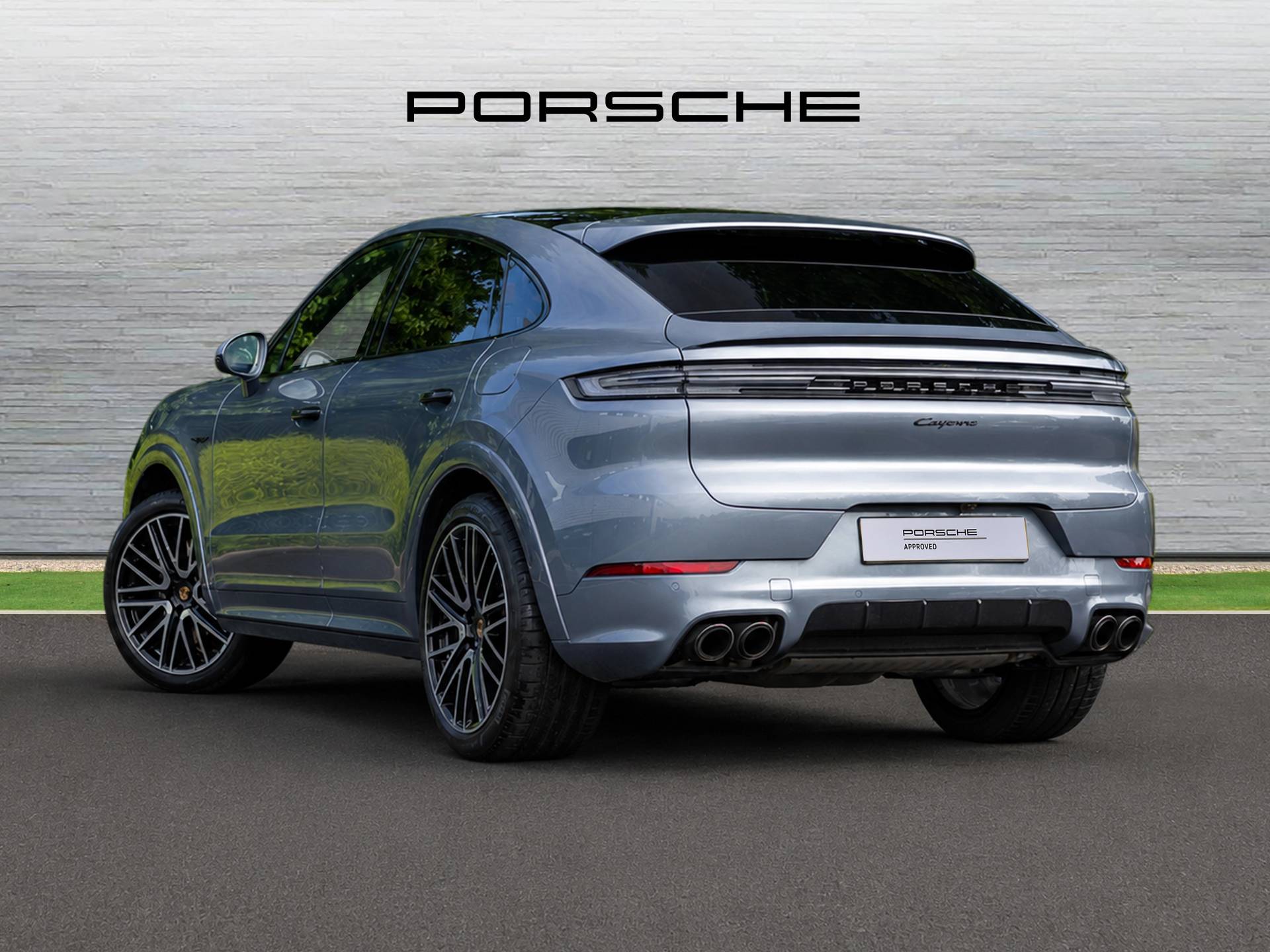 Cayenne E-Hybrid Coupé, photo 2 of 38