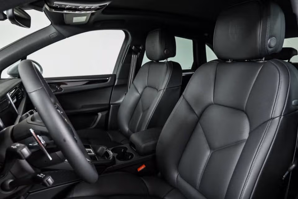 2026 Porsche Macan Base - Photo 35