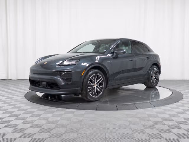 Used 2026 Porsche Macan Base with VIN WP1AA2XA5TL000067 for sale in Springfield, IL