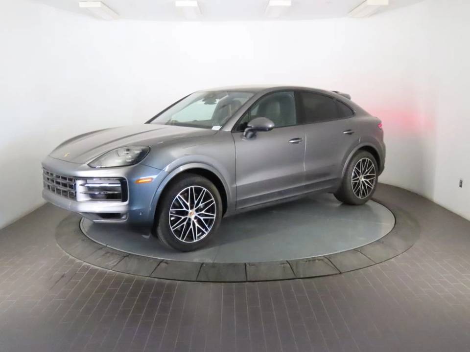 2025 Porsche Cayenne Coup Base