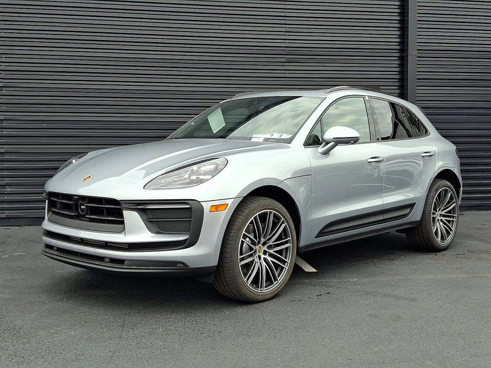 2026 Porsche Macan