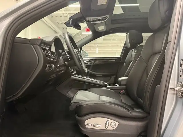 2026 Porsche Macan Base - Photo 39