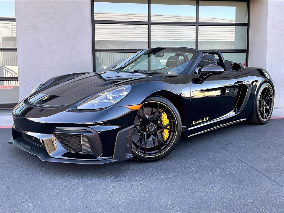2025 Porsche 718 Spyder RS