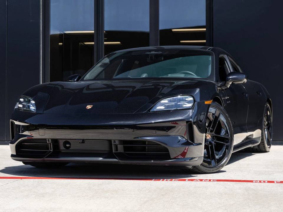 2026 Taycan GTS listing photo