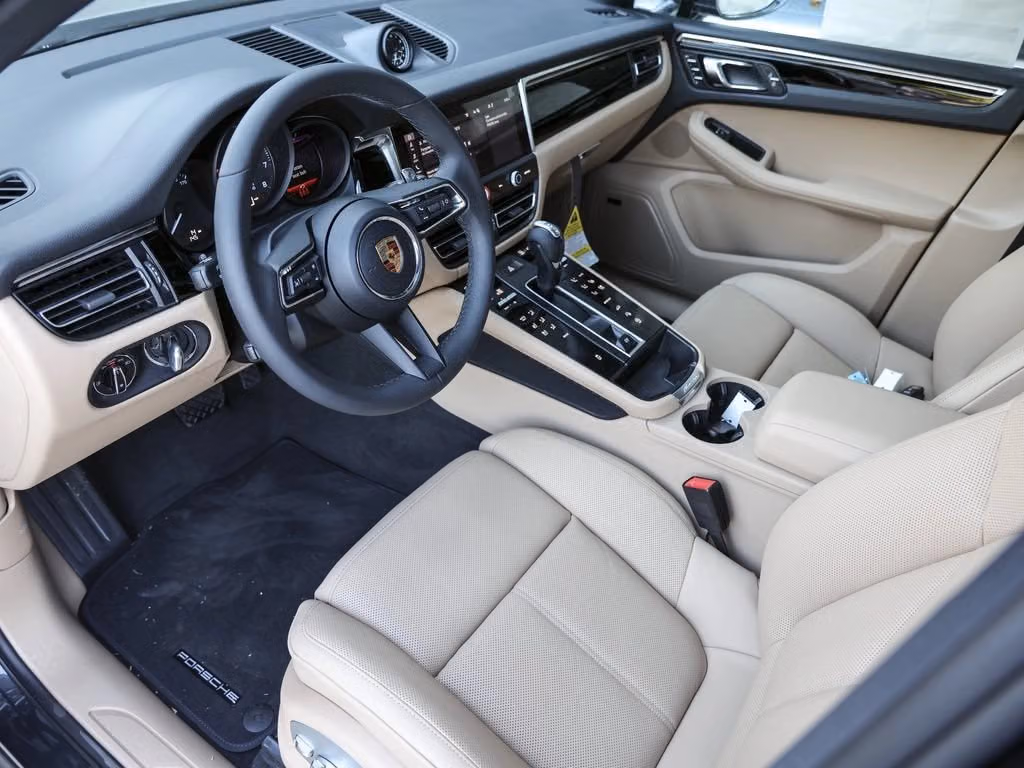 2026 Porsche Macan Base - Photo 28