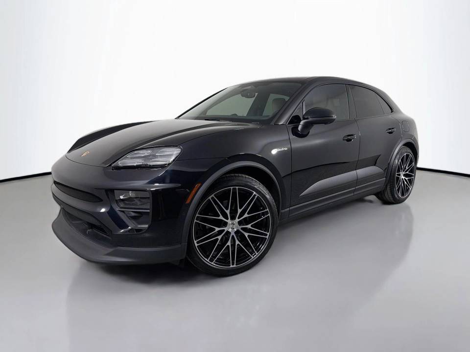 2026 Porsche Macan 4 Electric