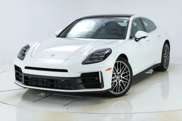 2025 Porsche Panamera Base - Photo 6