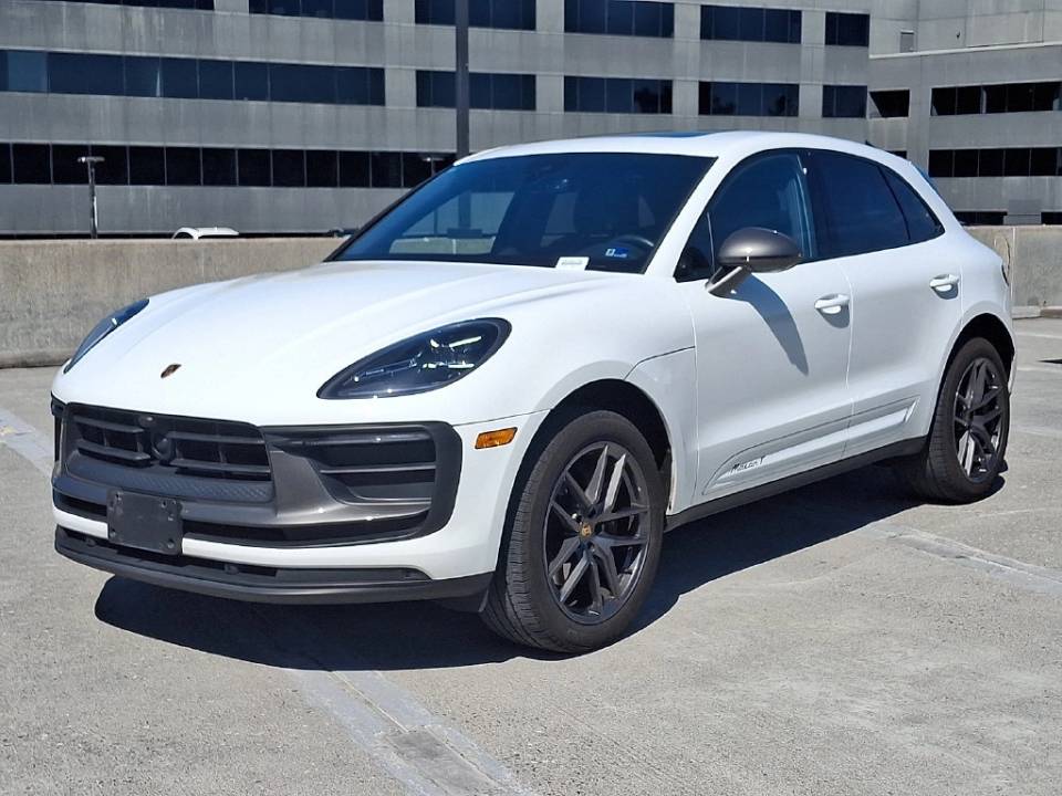 2023 Porsche Macan T