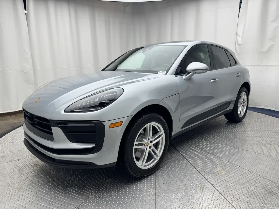 2025 Porsche Macan Base - Photo 7