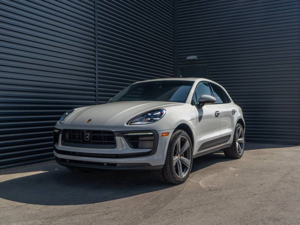 2026 Porsche Macan S