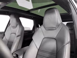 2026 Porsche Cayenne GTS - Photo 33