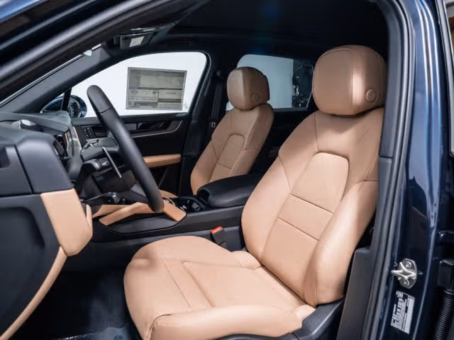 2026 Porsche Cayenne Base - Photo 34