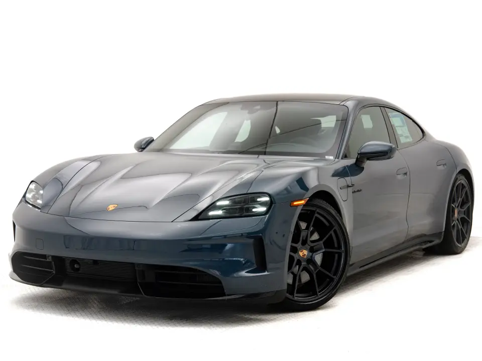 2025 Porsche Taycan GTS - Photo 7