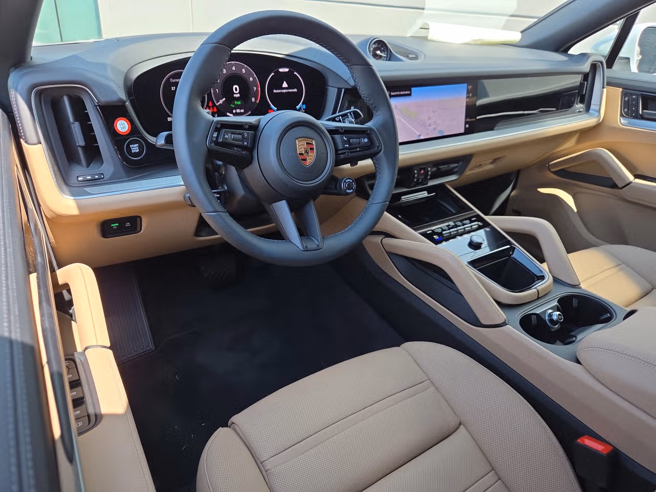 2025 Porsche Cayenne Coup E-Hybrid - Photo 28