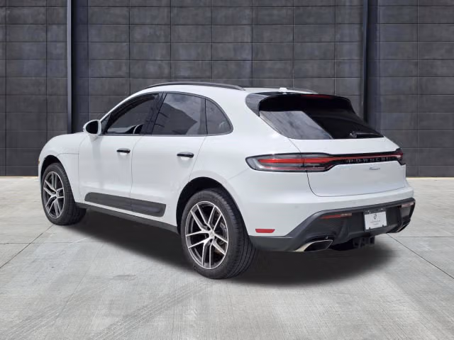 2026 Porsche Macan Base - Photo 18