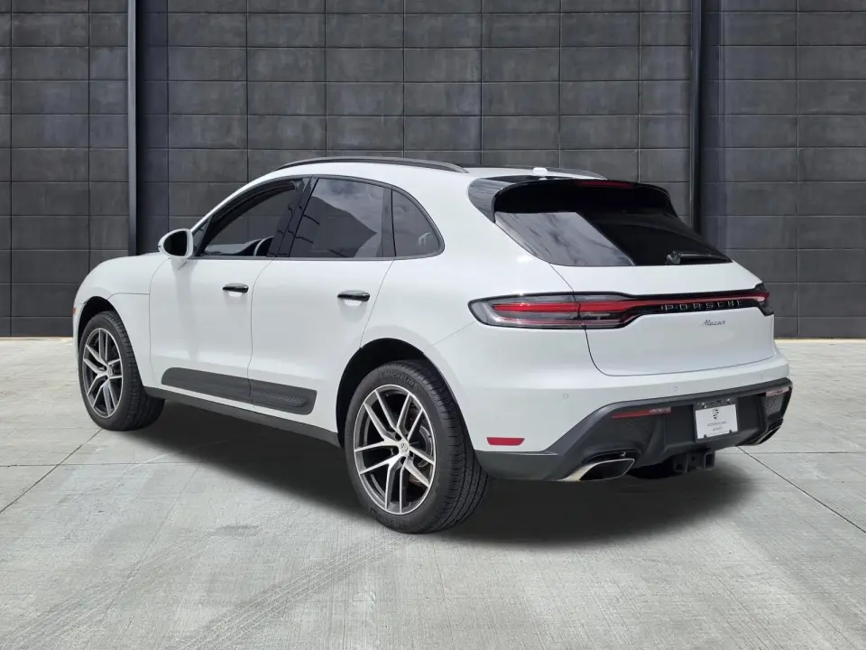 2026 Porsche Macan Base - Photo 23