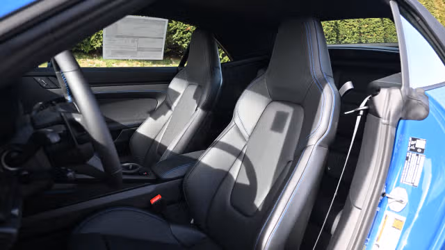 2026 Porsche 911 GTS - Photo 34