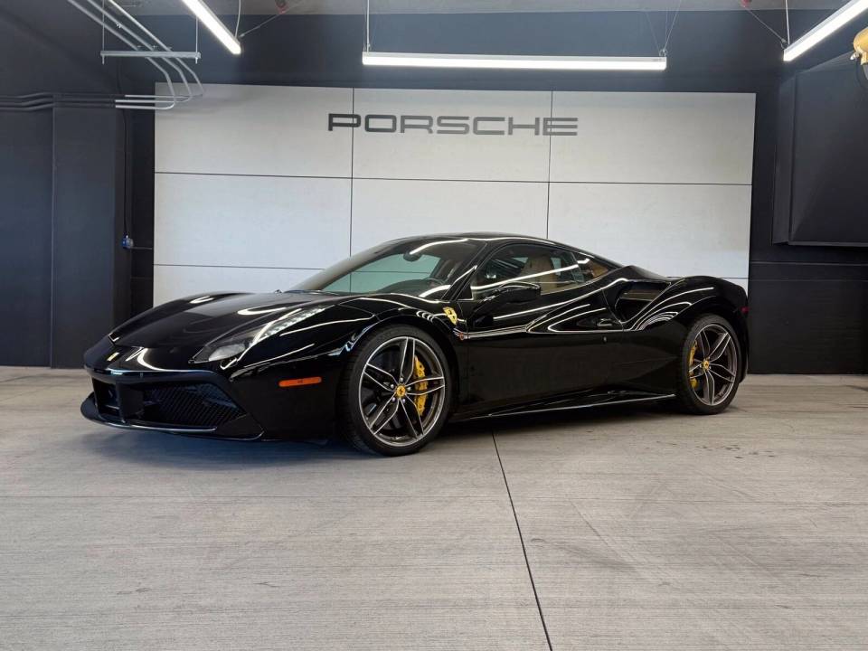 2017 Ferrari 488 GTB