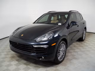 2017 Porsche Cayenne S's photo