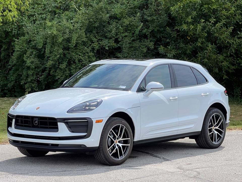 2026 Porsche Macan