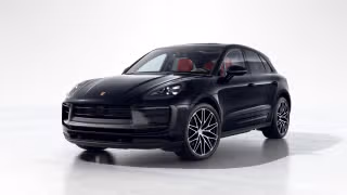 2026 Porsche Macan T's photo
