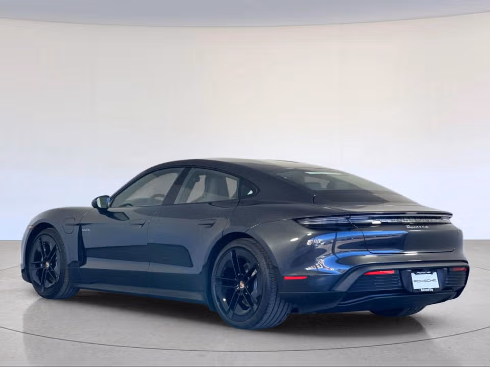 2026 Porsche Taycan S - Photo 19