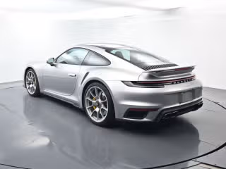 2025 Porsche 911 Turbo S - Photo 17