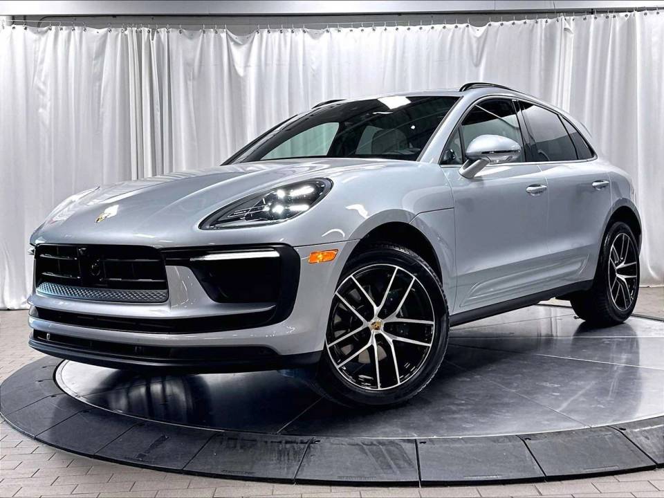 2026 Porsche Macan