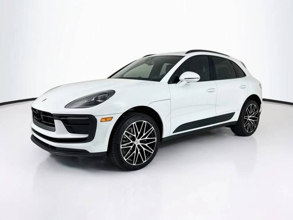 2026 Porsche Macan