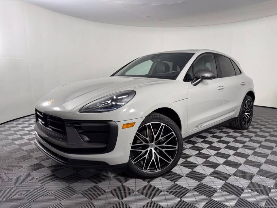 2023 Porsche Macan