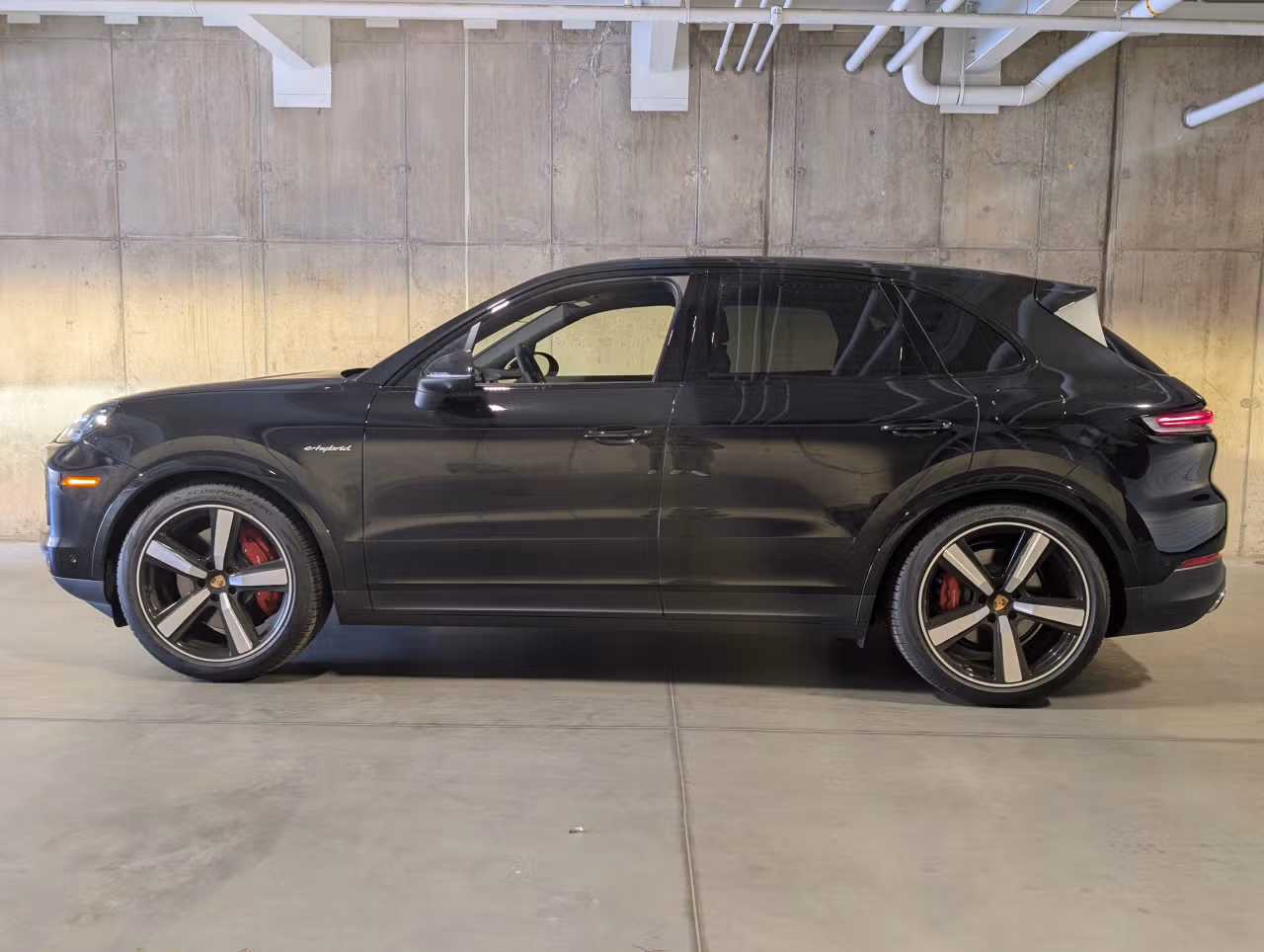 2026 Porsche Cayenne S E-Hybrid - Photo 12